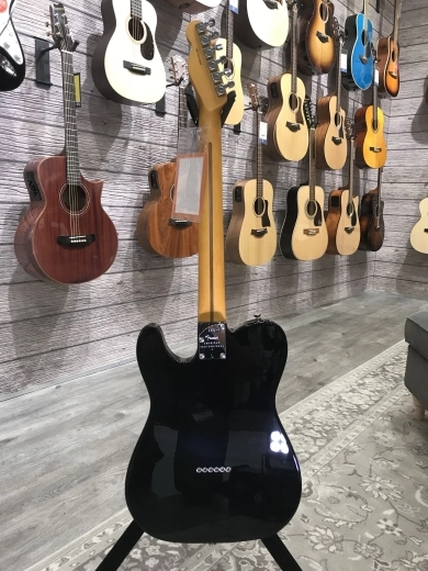 Fender - 011-3942-706 2